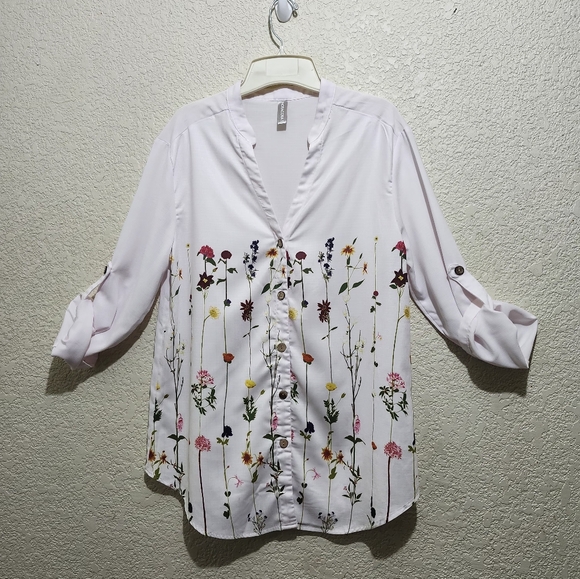 Noracora White 3/4 Sleeve Embellished Button Down Shirt (Unbranded) - Picture 6 of 10